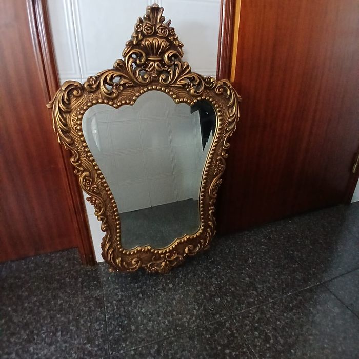 Espelho dourado vintage
