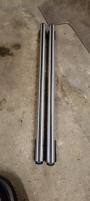 Boks dachowy+ relingi do boksu komplet