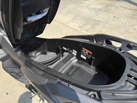Honda ADV 350 C/escape ARROW