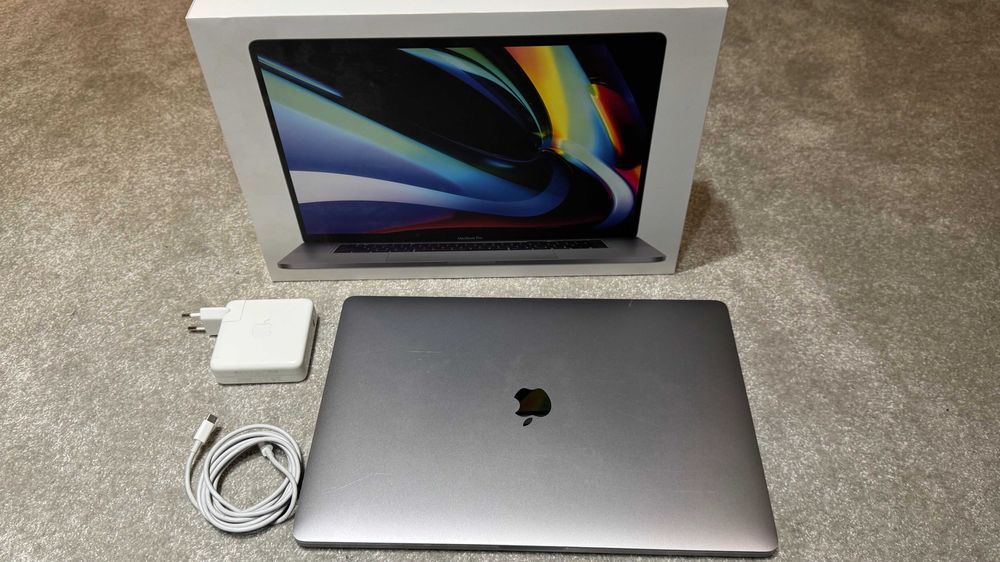 MacBook Pro 16" 2019 i9/64GB/1TB/Radeon5500M - PEŁNY ZESTAW + pudełko