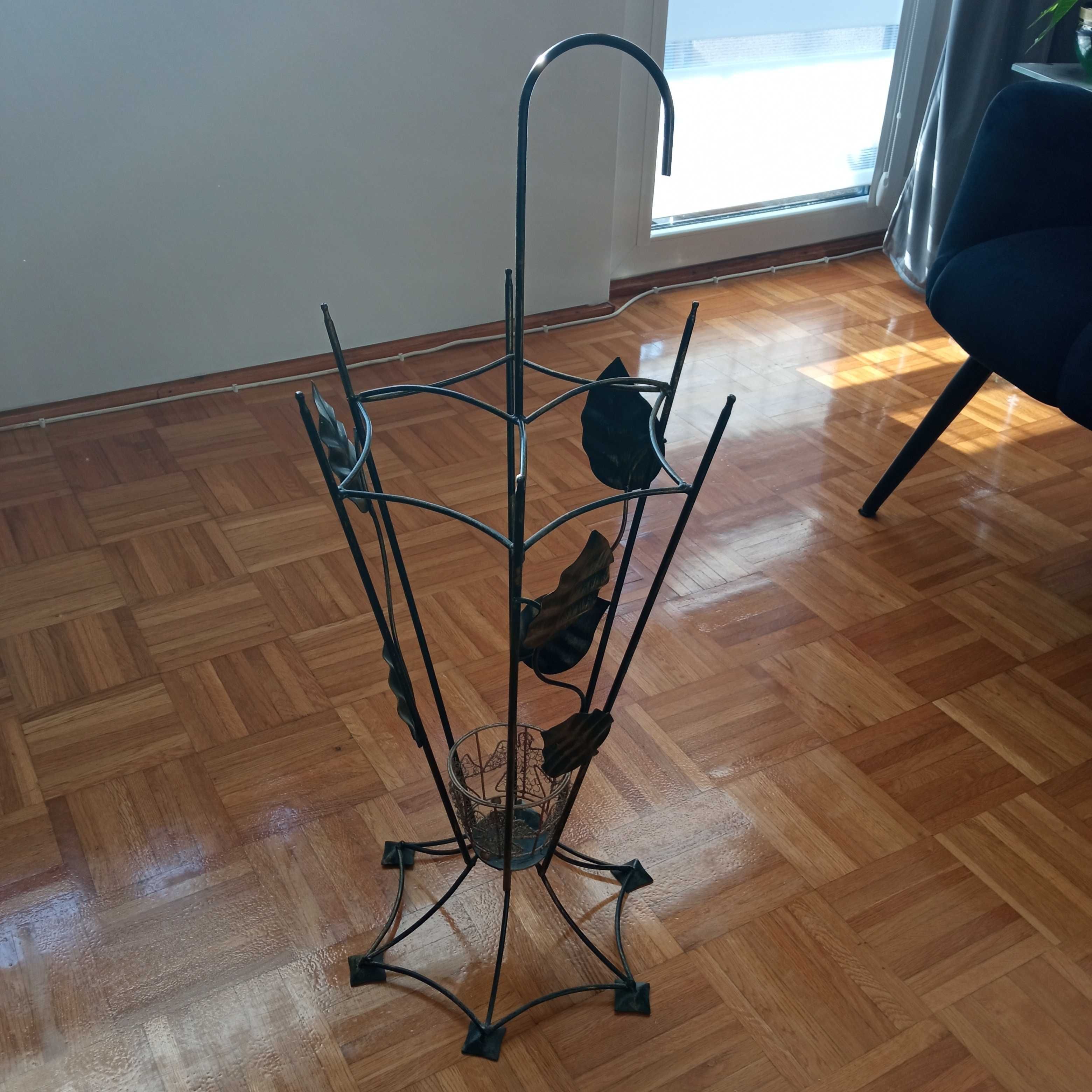 Stojak na parasole, parasolnik, metalowy.