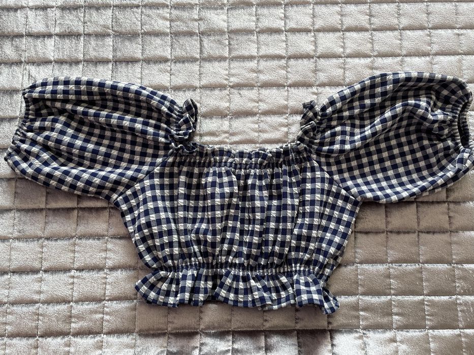 Blusa crop Mango