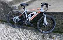 Bicicleta KTM E-Race BionX