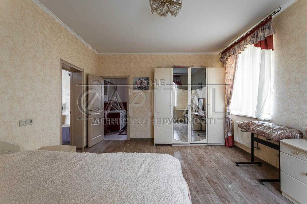 Шикарний будинок з ремонтом, каміном і гаражем у Борисполі 298 м, ГАЗ