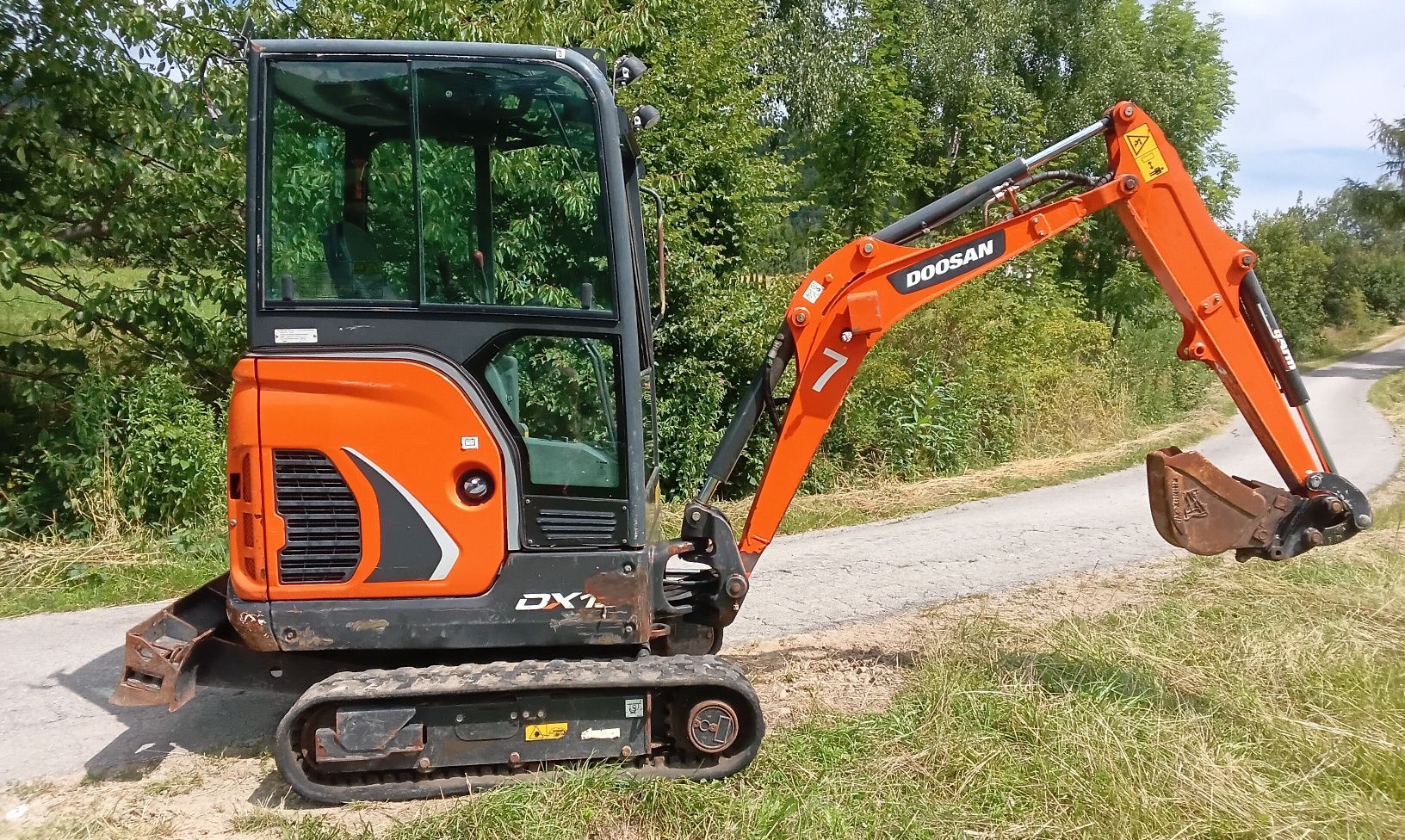 Minikoparka Dossan DX19 2022r