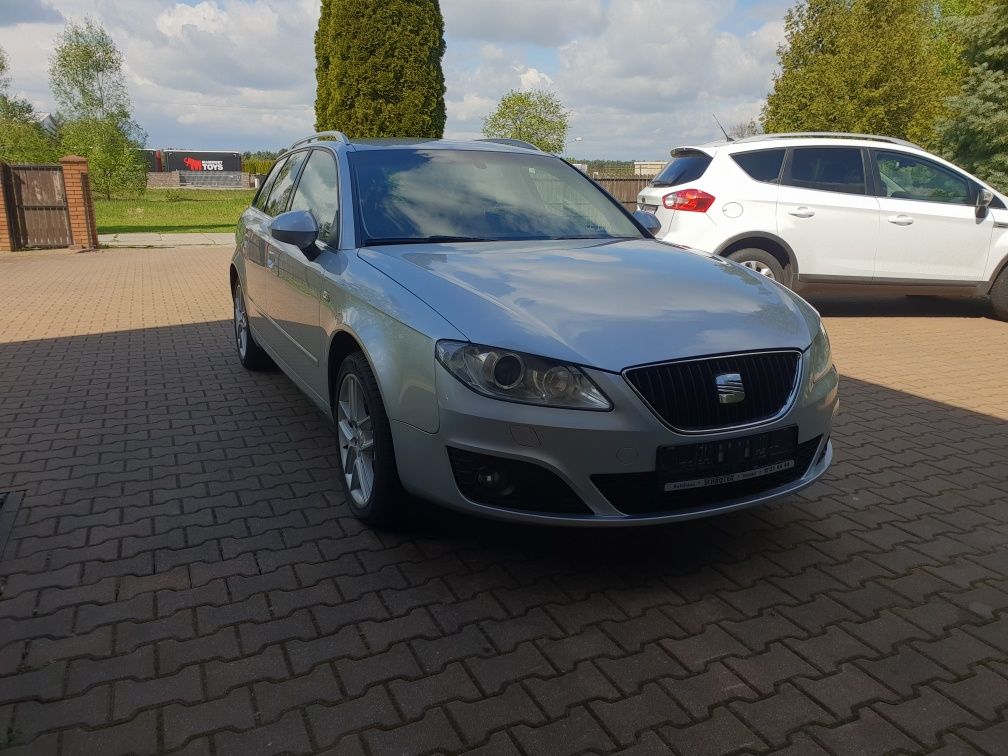 Seat  exeo skóra ksenon alu