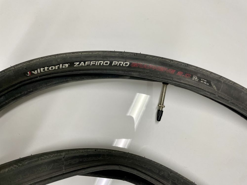 Opony Opona VITTORIA Zaffiro Pro V G2.0 700x32 32c