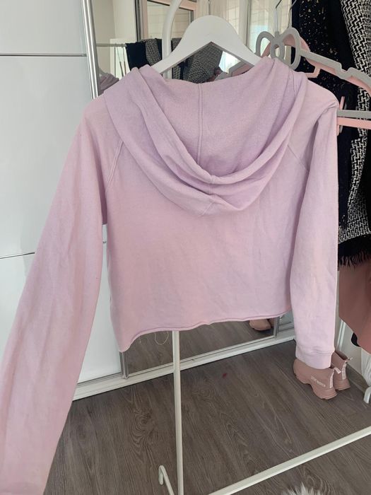 Liliowa fioletowa bluza z kapturem