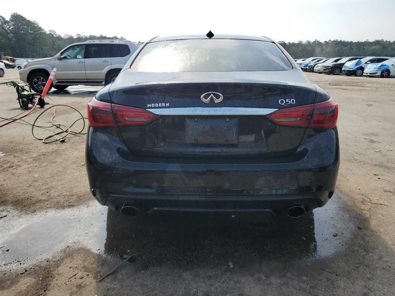 Infiniti Q50 Luxe 2018