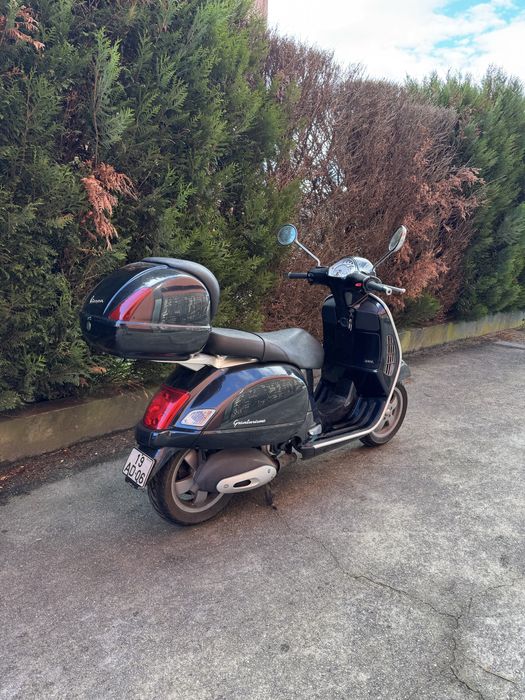 Vespa Granturismo 200cc