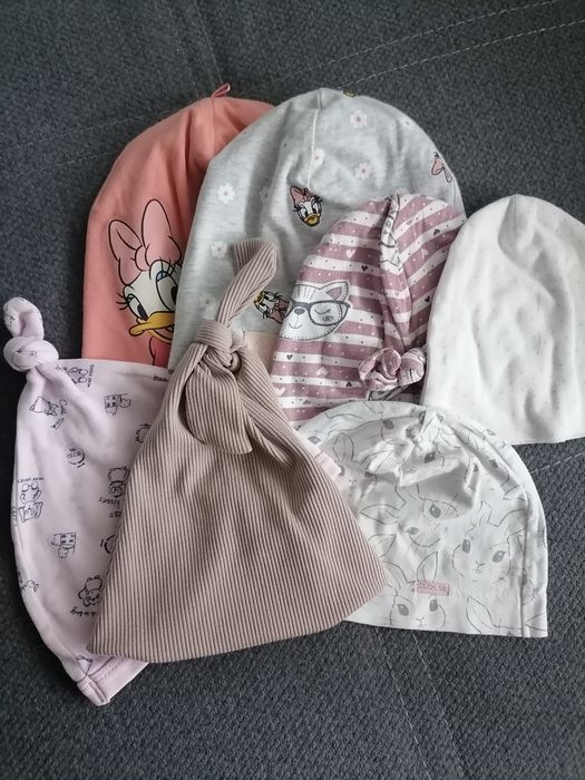 Демисезонні шапочки3-18міс.