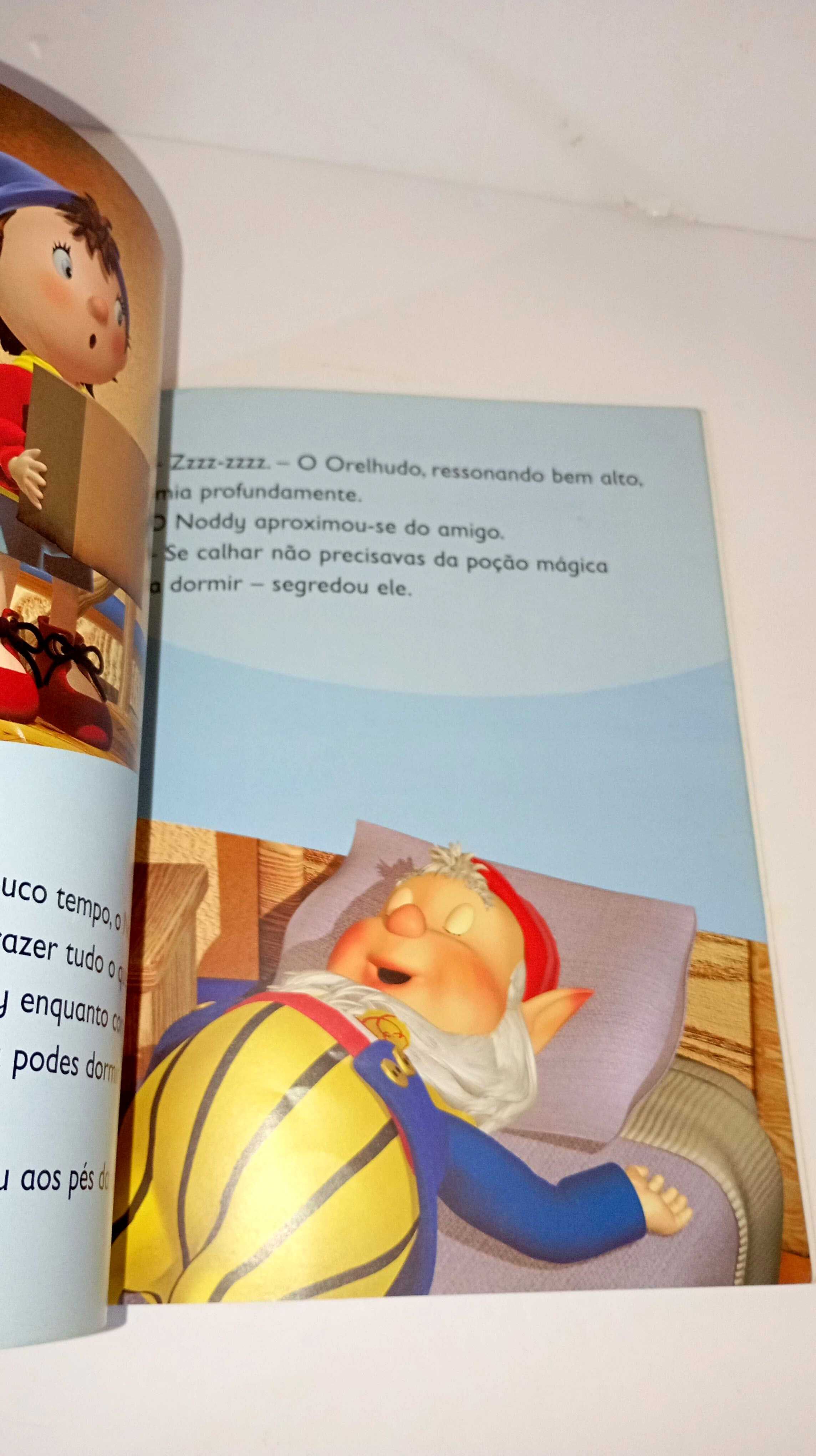 Noddy vai às Compras - Capa Fina