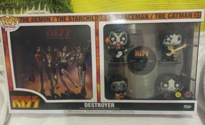 Funko Pop Kiss destroyer edição especial