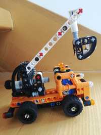 Lego Technic Ciężarówka z wysięgnika 42088