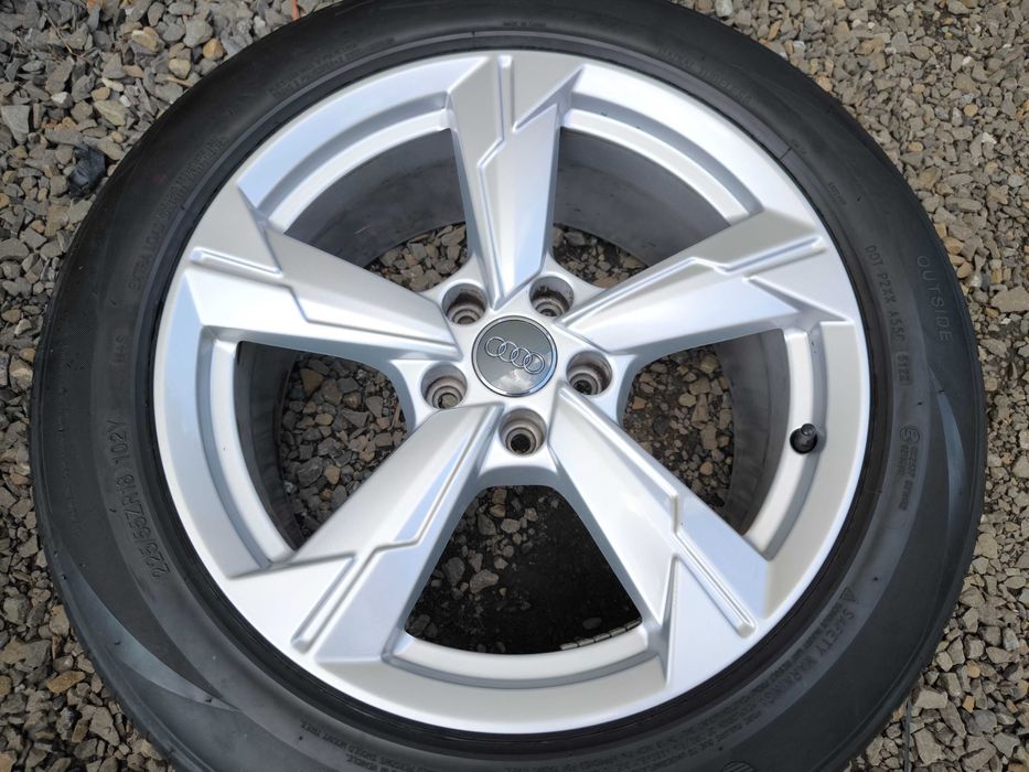 Koła Audi A6 C8 A4 A5 A8 A7 Q3 SQ5 Q5 18 cali 5x112 ET39 Opony 225/55
