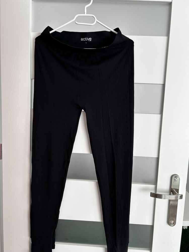 Czarne legginsy Active by Tchibo L