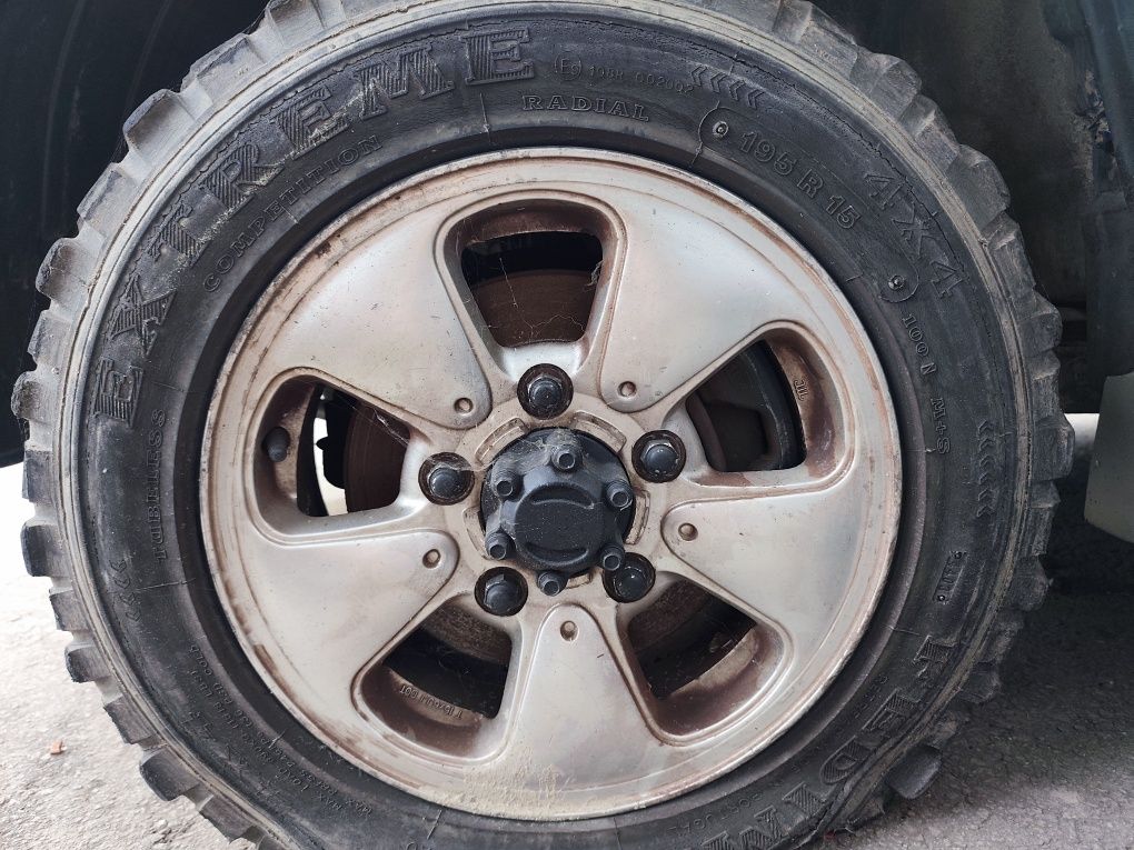 Jantes 15 Suzuki Vitara Jimmy Samurai UMM Lada Kia