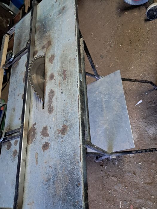 Serra de mesa para madeira