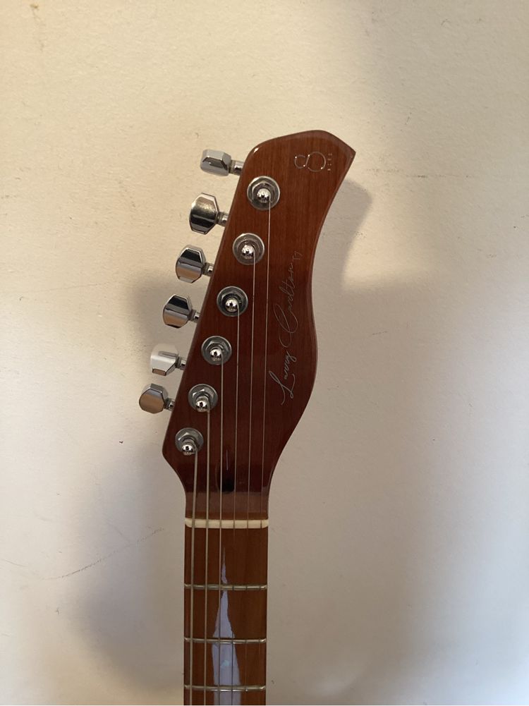 Guitarra Sire Larry Carlton T7