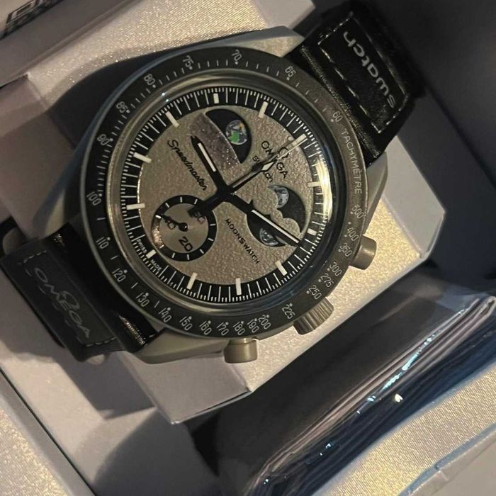 SO33M700 - inspiracja mapą świata