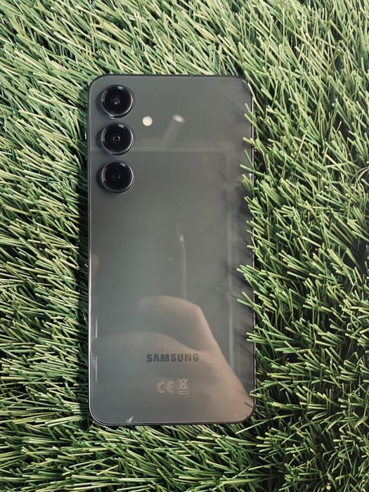 Продам samsung s24fe 128г