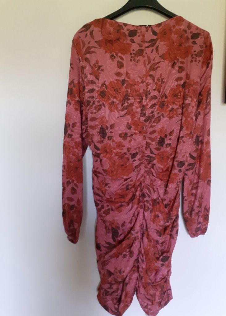 Sukienka Reserved XL nowa