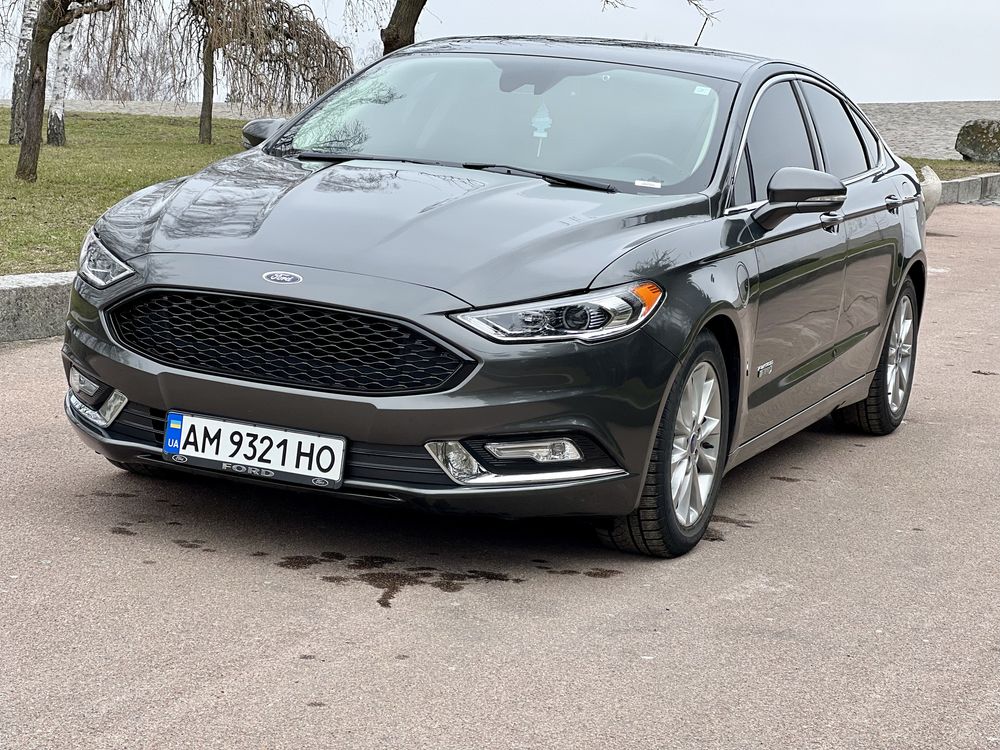 Ford Fusion плагін