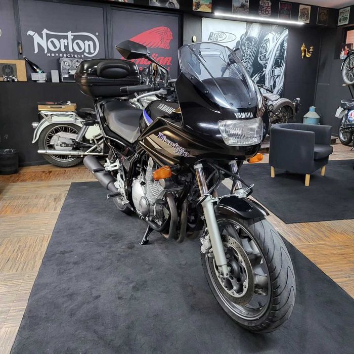 Yamaha XJ 900 Diversion