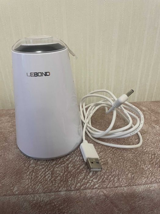 Вертикальный дезинфектор зубных щеток Lebond 15 C-MAX UV Sanitizer