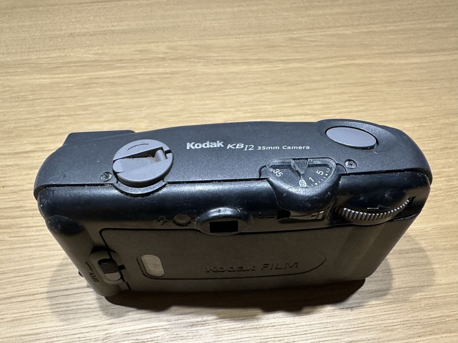 #Aparat #fotograficzny #Kodak KB12 + pudelko po kliszy