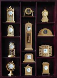 Colecção de 12 relógios - Colecções Philae