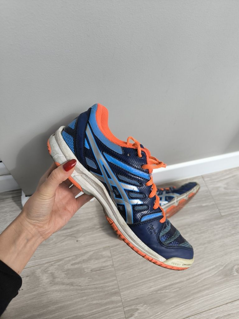 Кросівки asics gel-beyond волейбольні, волейбол