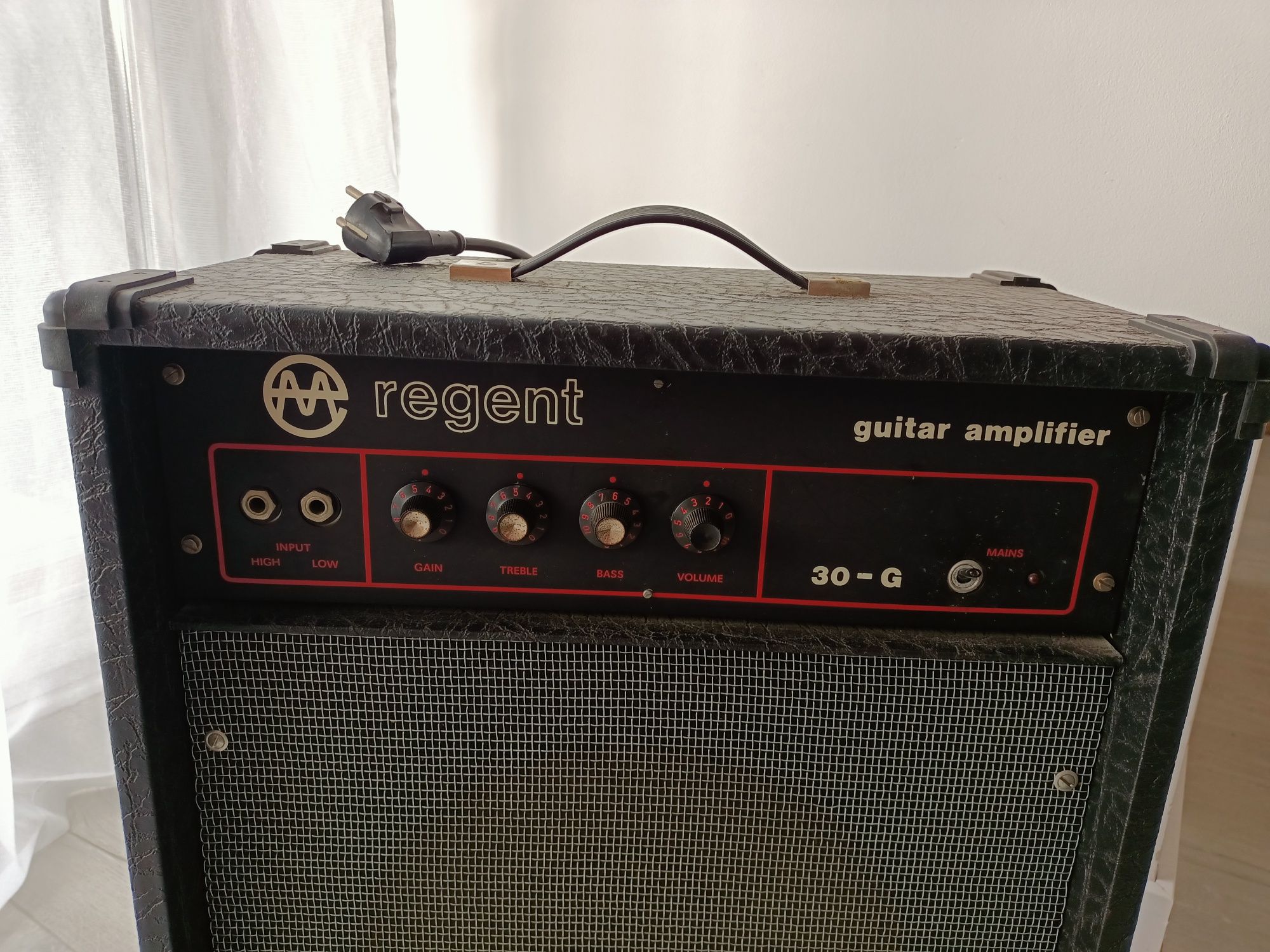 Wzmacniacz gitarowy Regent 30-G