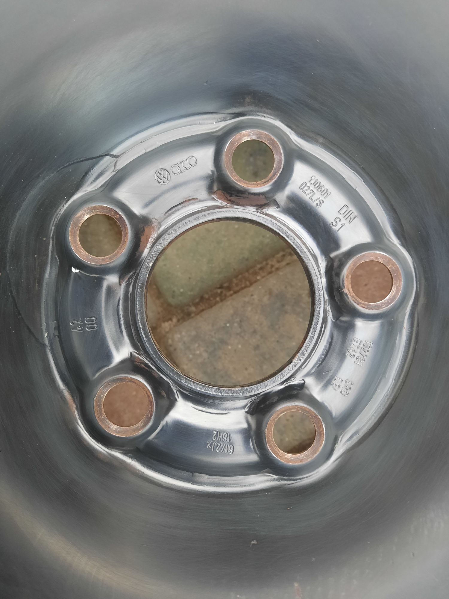 Диски стальні 5×100 R16 поштучно