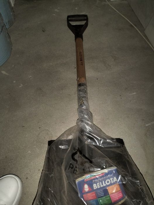 Pá para construção civil