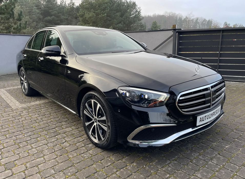 Mercedes-Benz Klasa E SalonPL_Wentylacja_Distronik_AIR BODY CONTROL_Panorama_Nappa_Multibeam