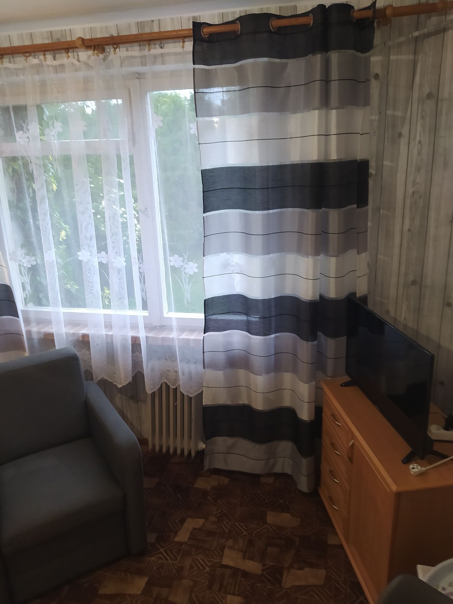 Pokoje do wynajęcia POBIEROWO