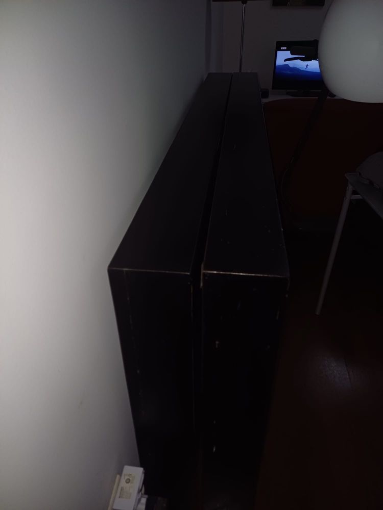 Estrado de cama em bom estado