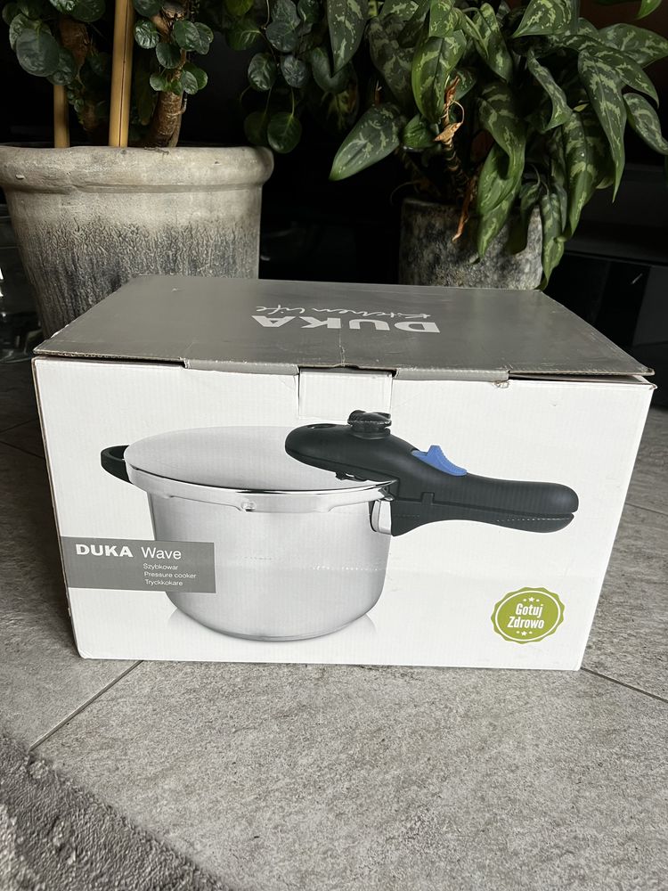 Szybkowar Duka Wave 6L