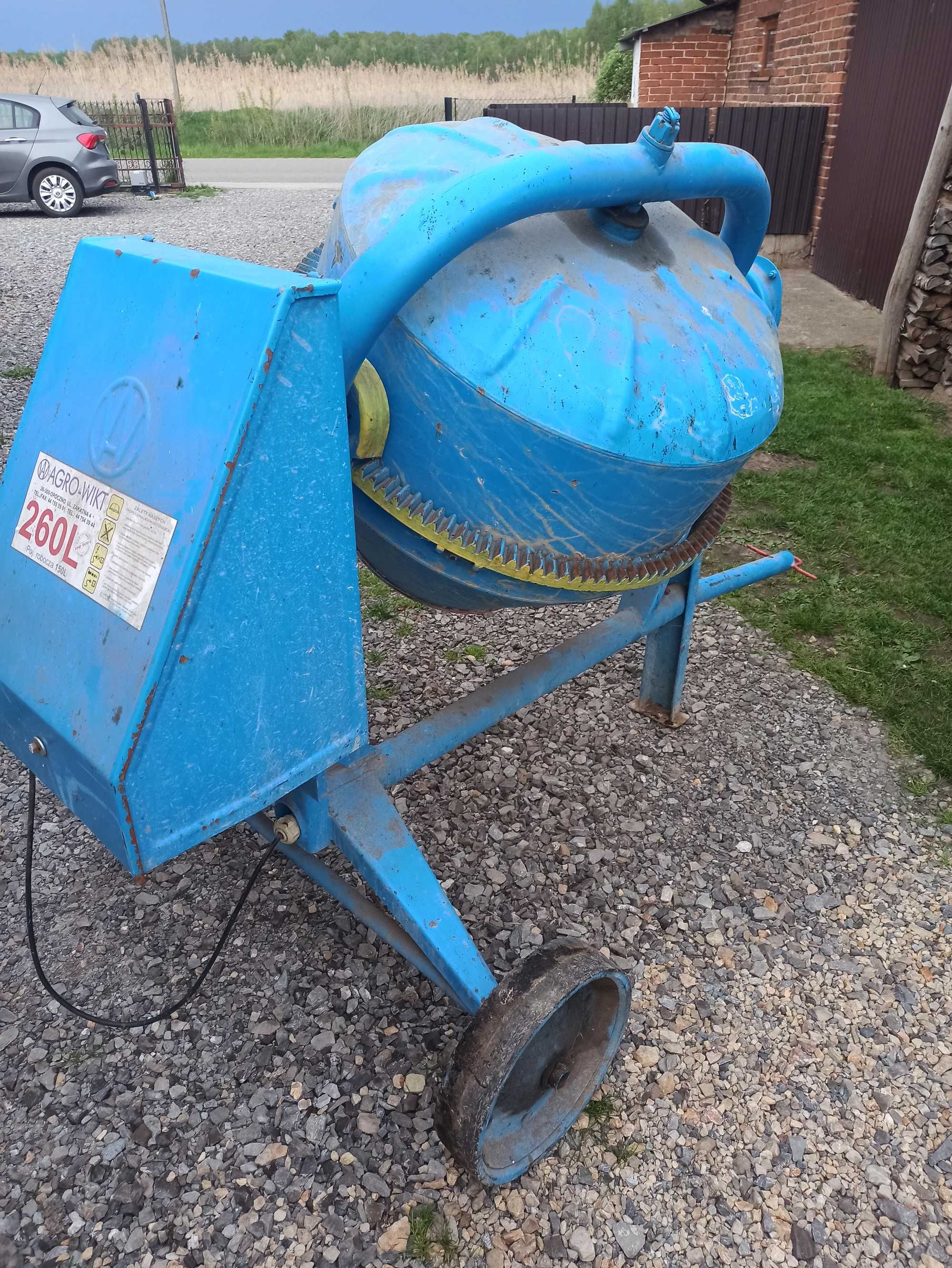 Betoniarka Agro-Wikt 260L