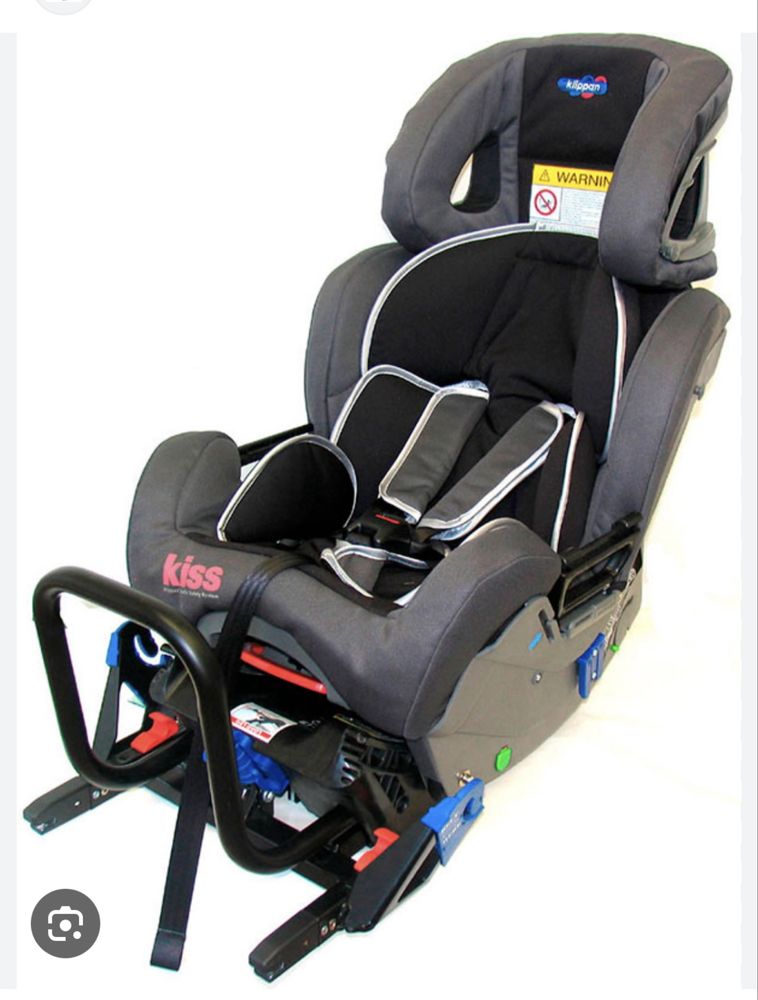 Klippan kiss plus 2 Cadeirinha auto grupo 1/2/3 nascimento aos 120 cms