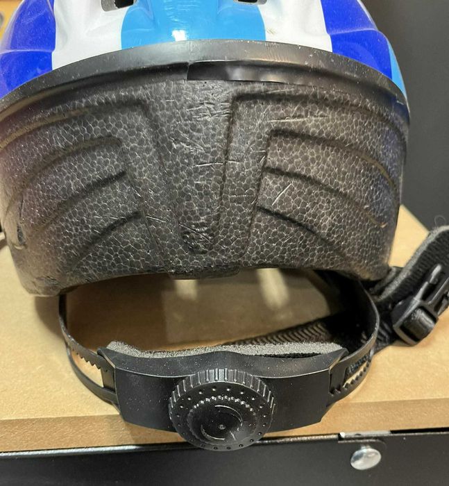 Kask na rower Racing