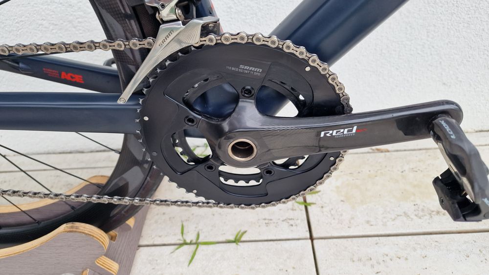 Rower szosowy BMC teammachine SLR 01 disc full sram red etap r.61