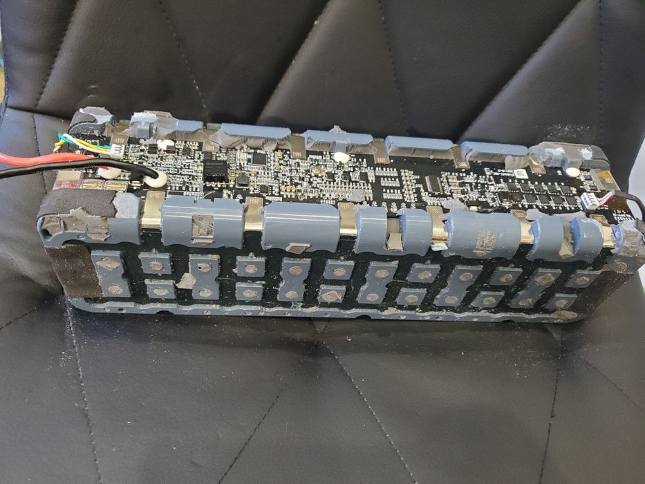 Samsung INR21700-50E 5000mAh..СТАН НОВИХ.. .