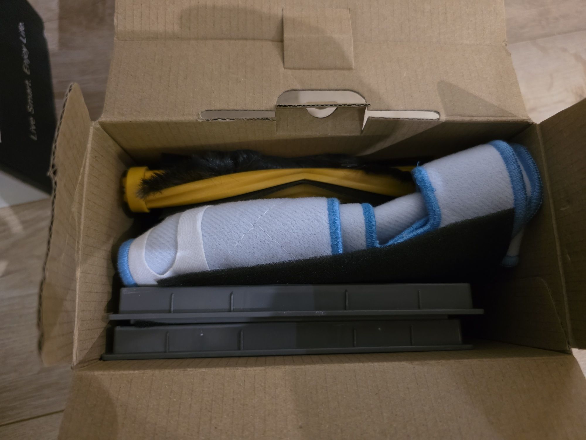 Robot sprzątający Ecovax Deebot Ozmo 930 okazja!