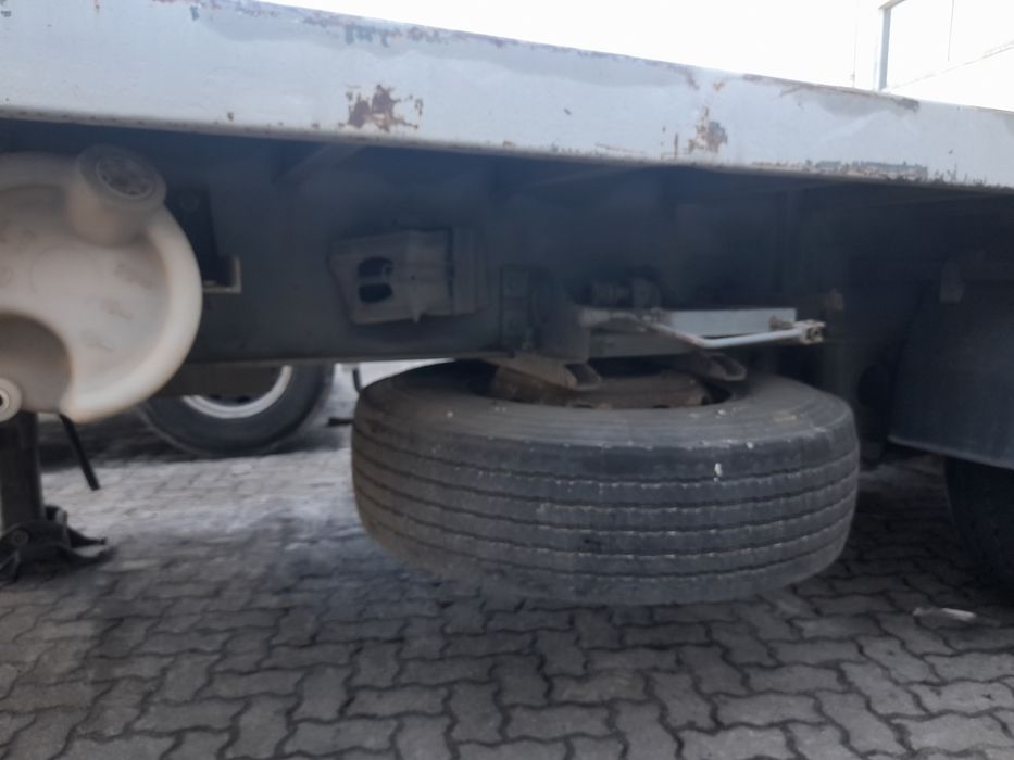 Semi-reboque 9 m 2 eixos