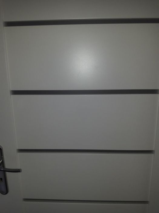 Drzwi wewnętrzne białe