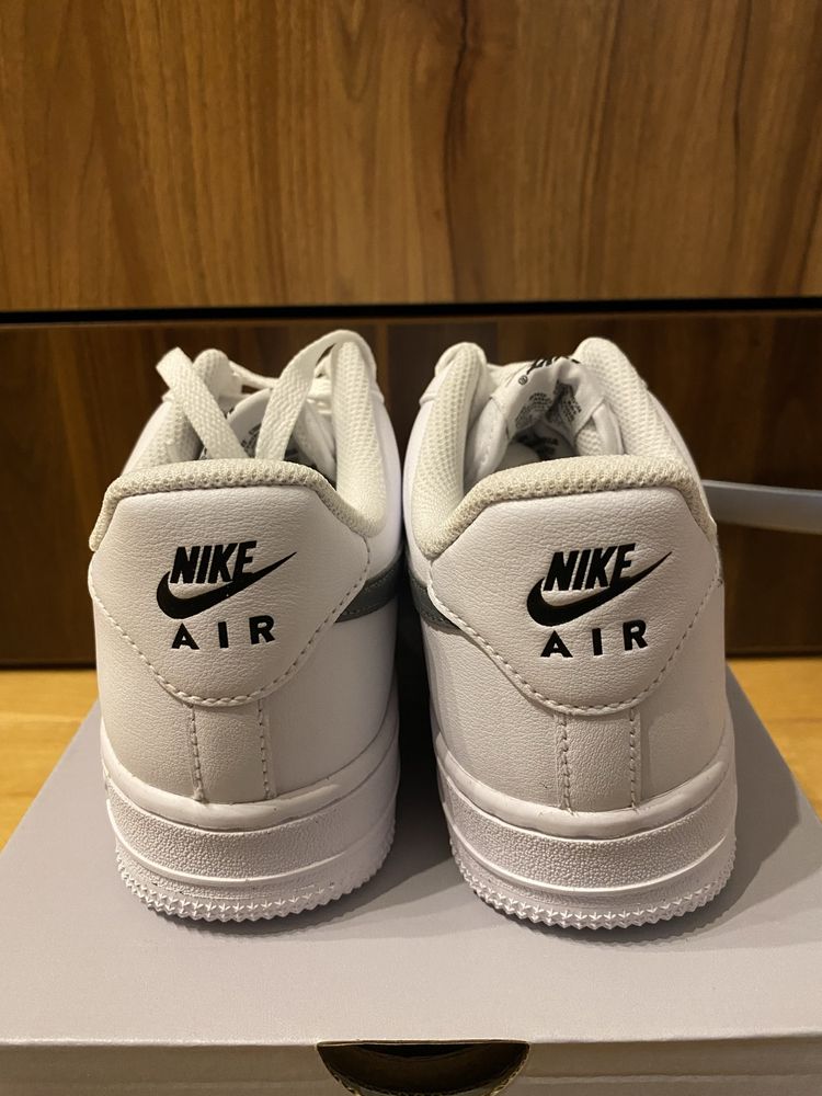 Buty Nike Air Force 1 ’07