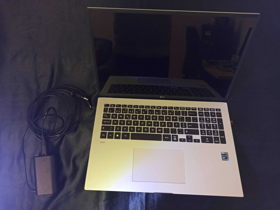 Portatil LG GRAM i7 16GB 1.5TB SSD