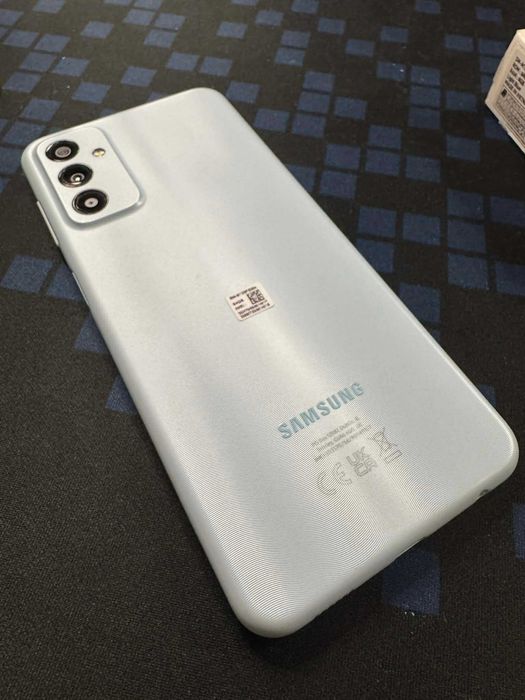 Samsung Galaxy M13 4/64GB Niebieski – bardzo dobry stan, bateria